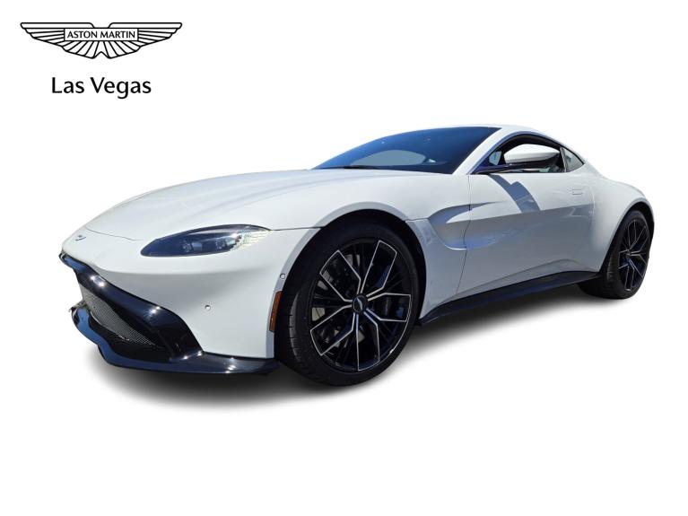2022 Aston Martin Vantage F1's photo