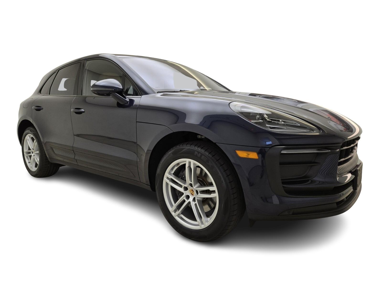 2022 Porsche Macan photo 3