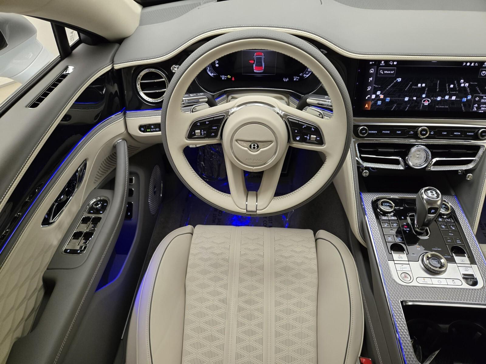 2025 Bentley Flying Spur Mulliner photo 20