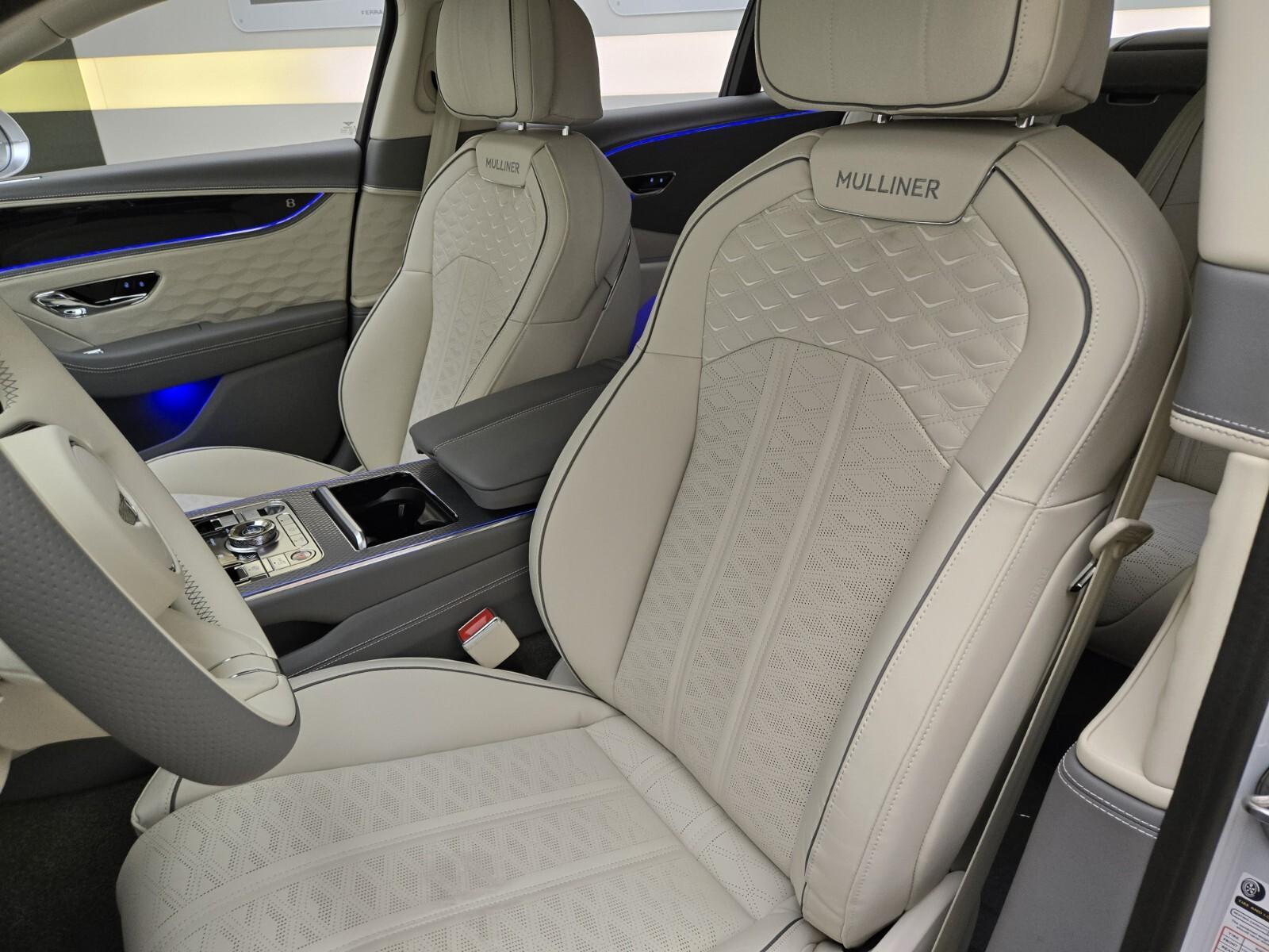 2025 Bentley Flying Spur Mulliner photo 31