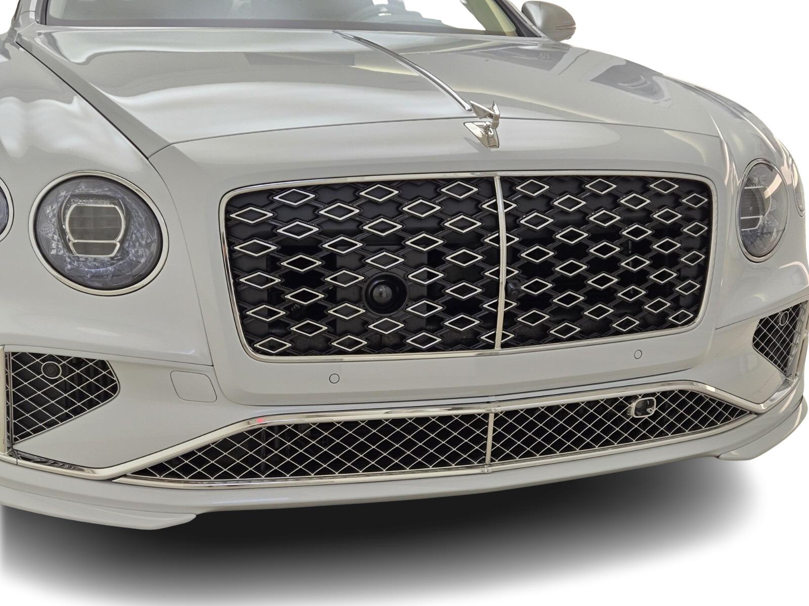 2025 Bentley Flying Spur Mulliner photo 4