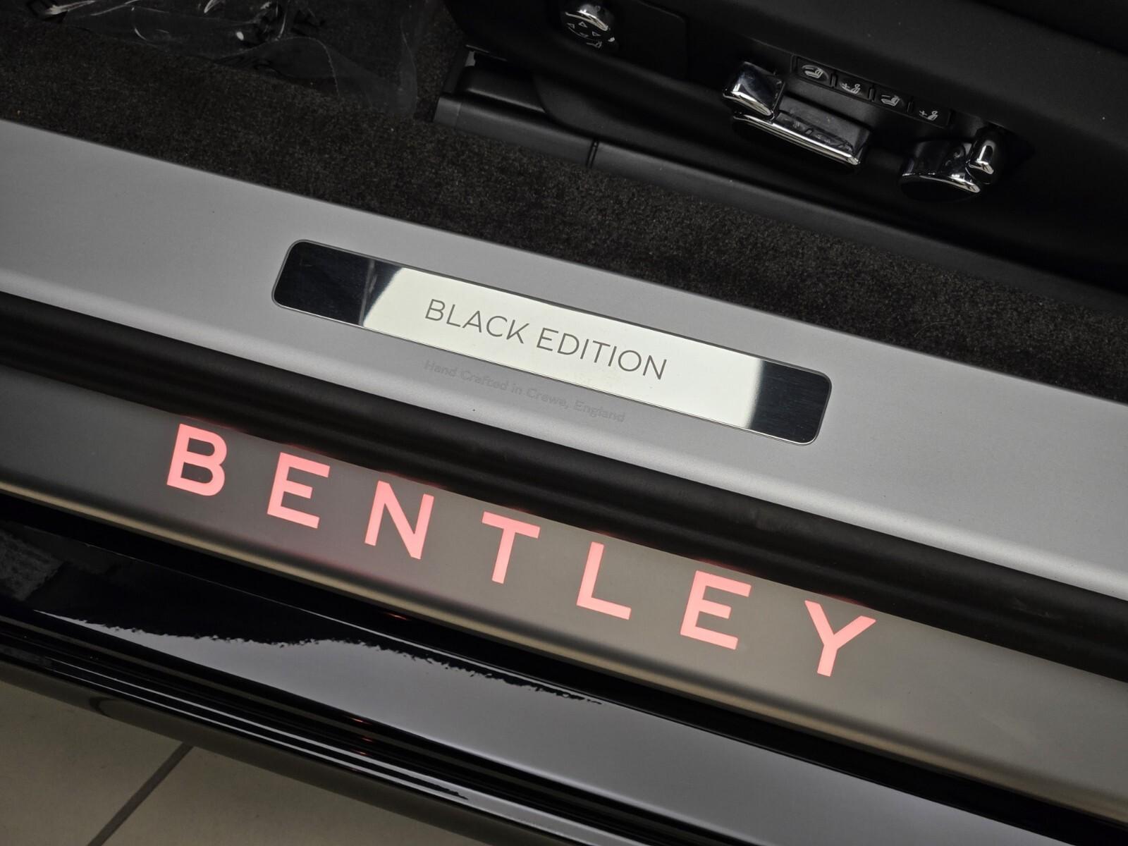 2025 Bentley Continental GT Black Edition photo 30