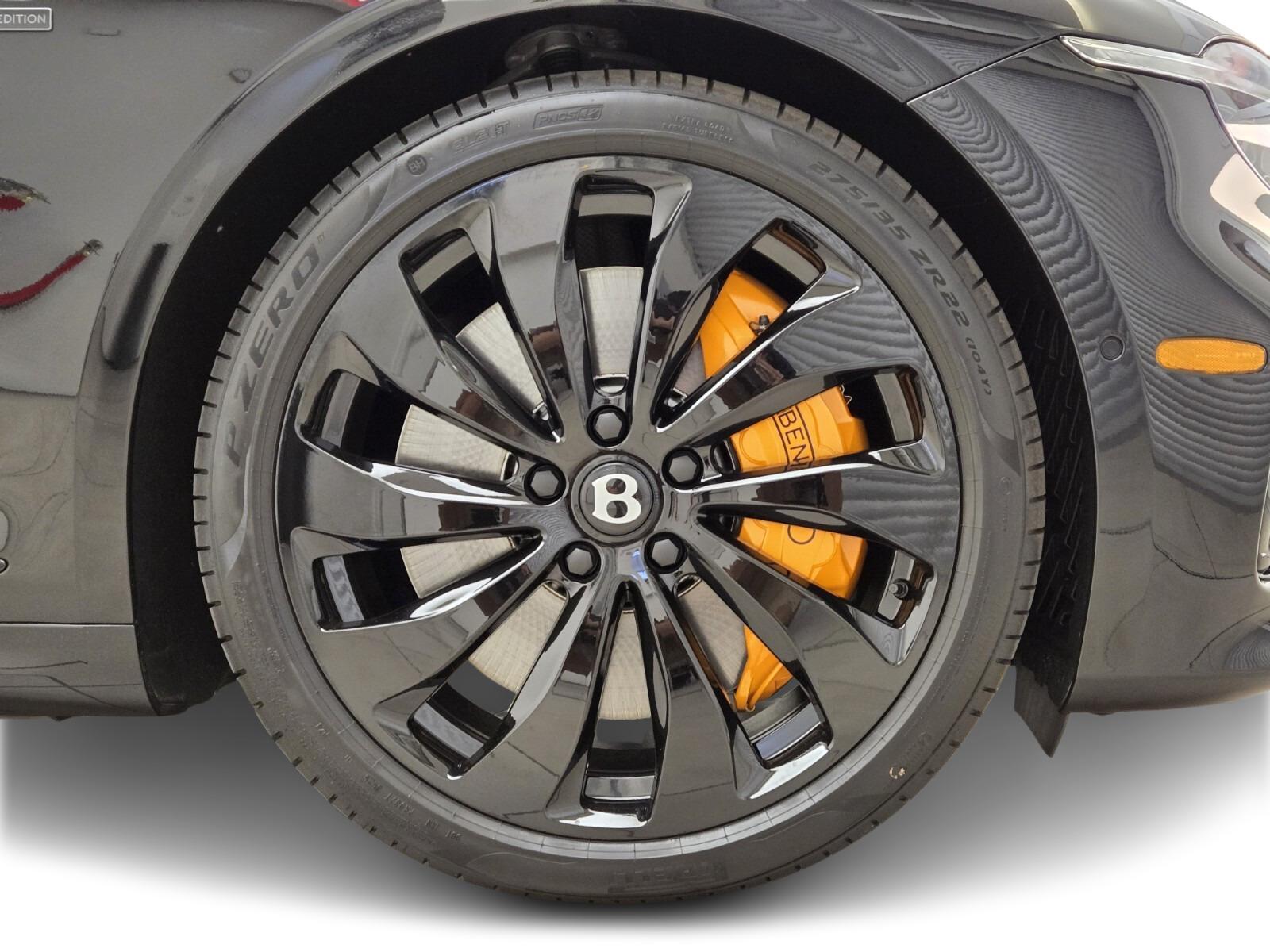 2025 Bentley Continental GT Black Edition photo 8