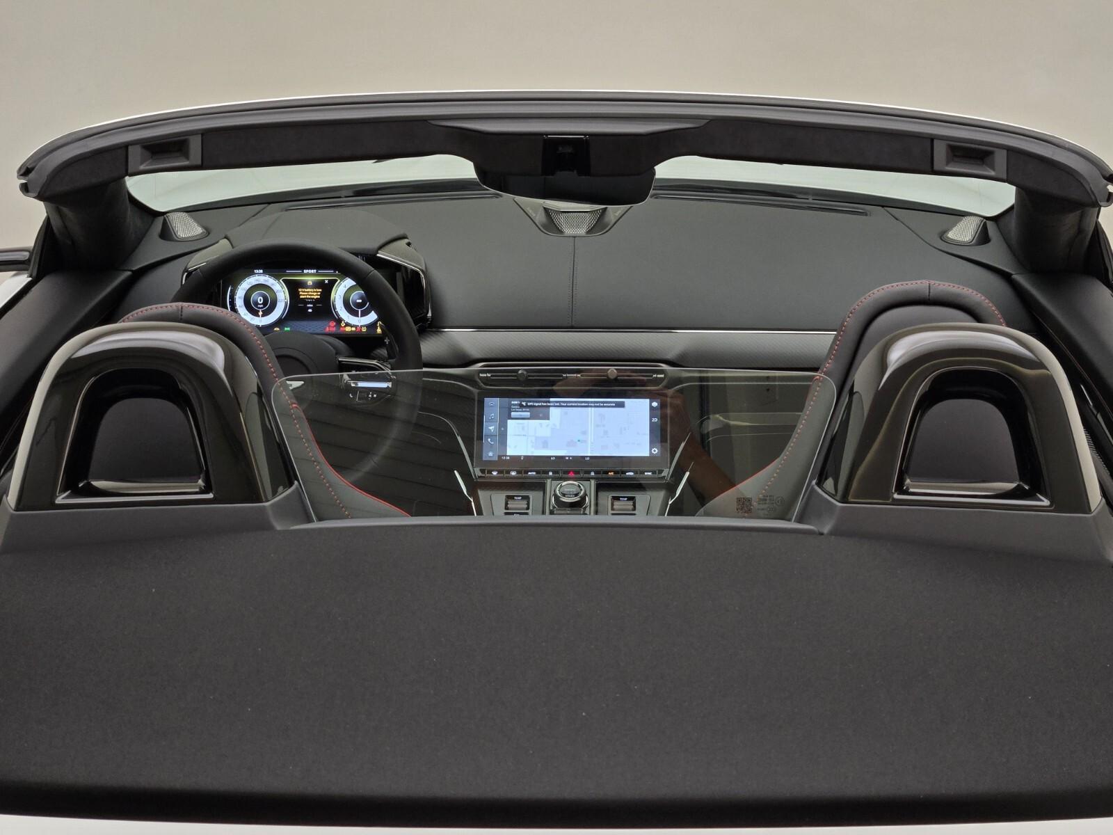 2026 Aston Martin Vantage Base - Photo 22