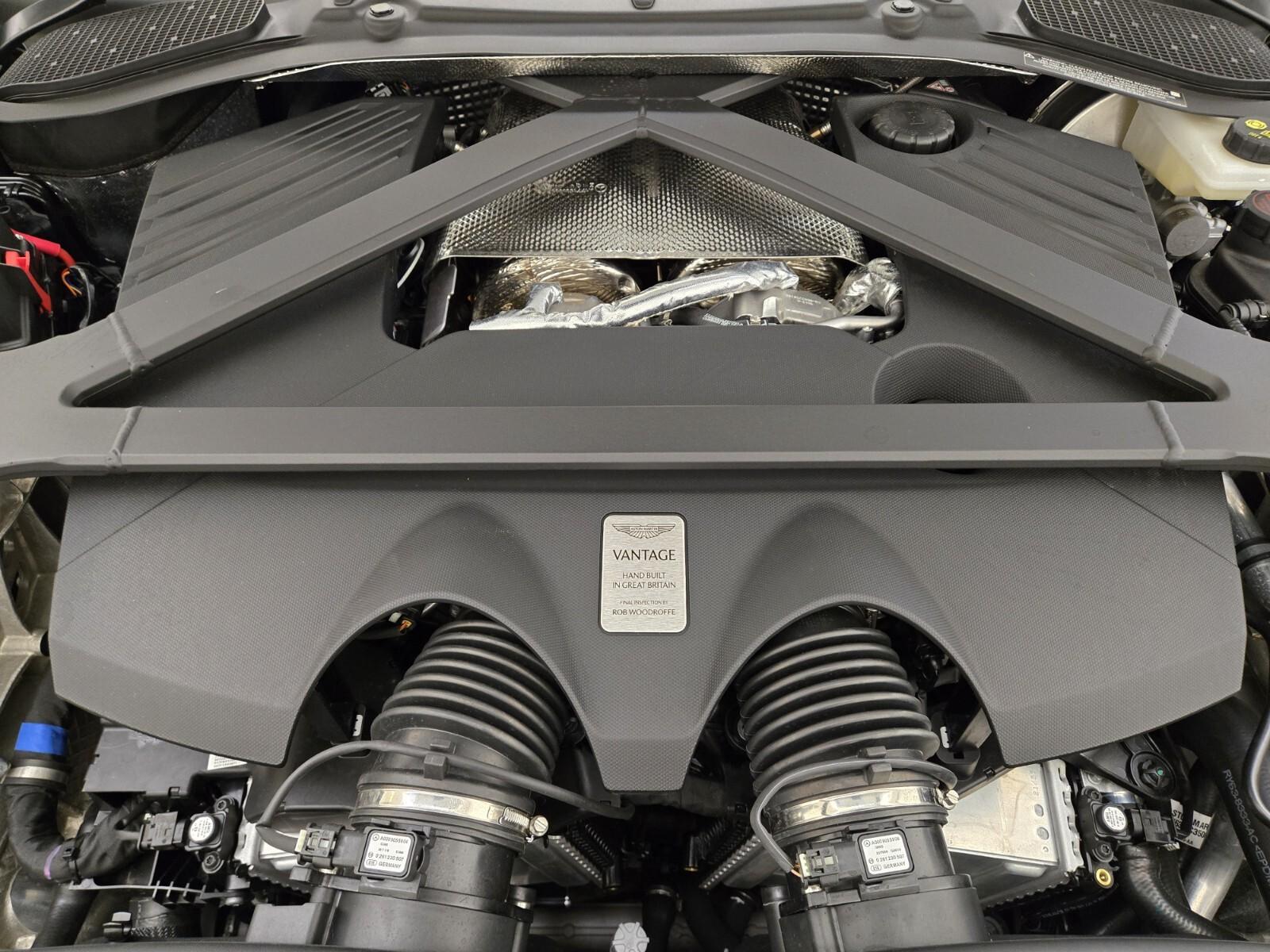 2026 Aston Martin Vantage Base - Photo 27