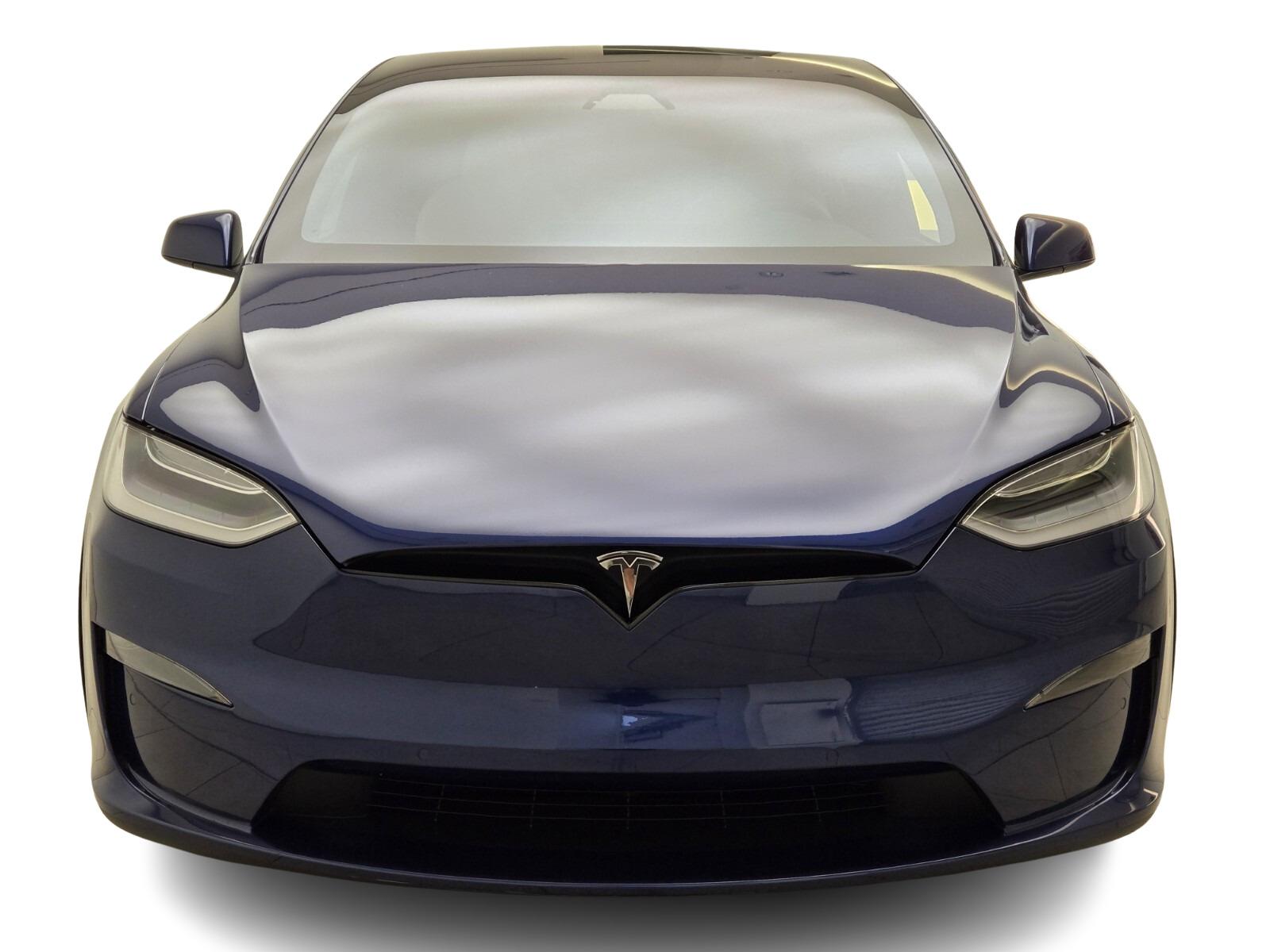 2022 Tesla Model X Plaid photo 2