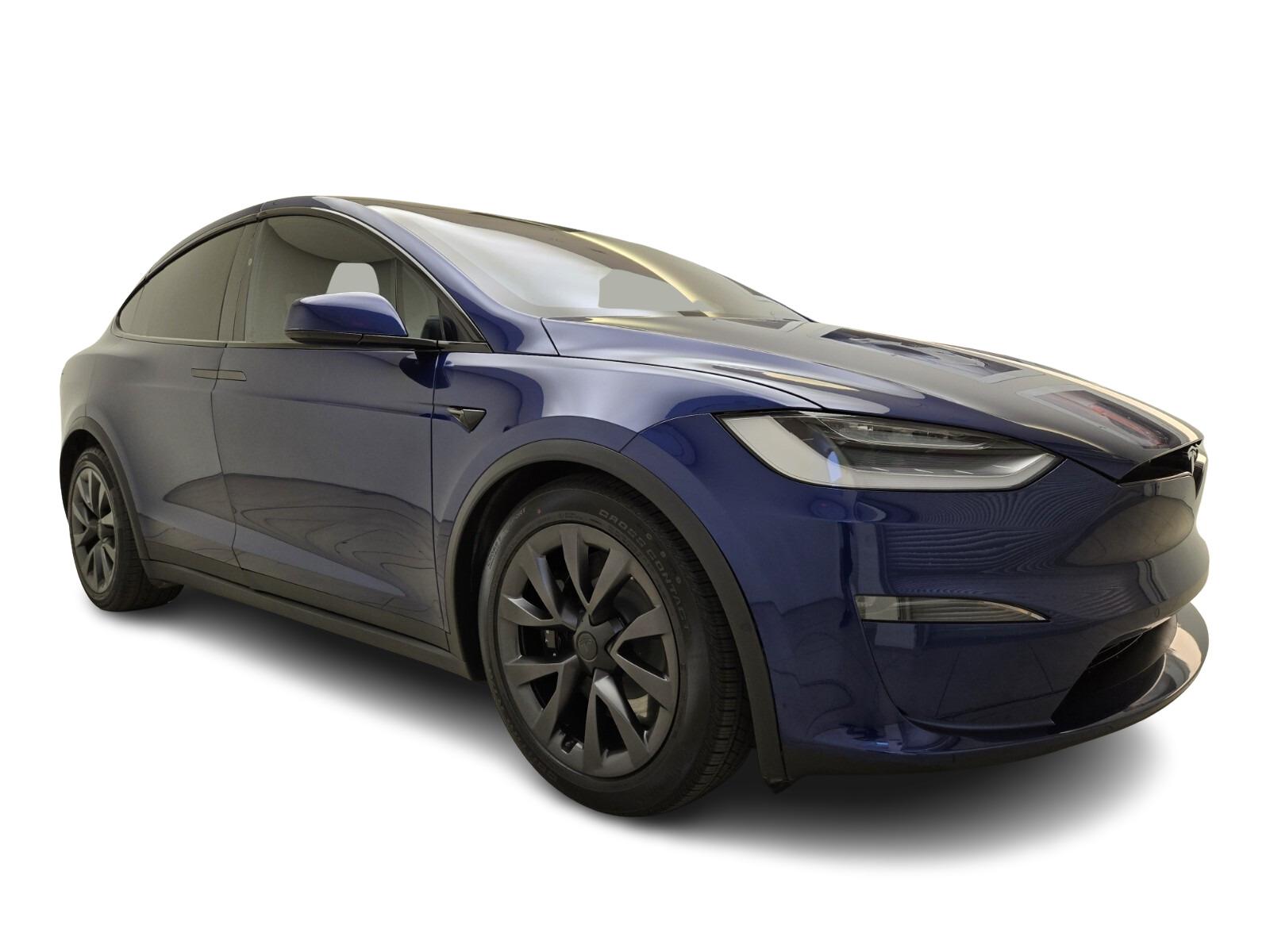 2022 Tesla Model X Plaid photo 3