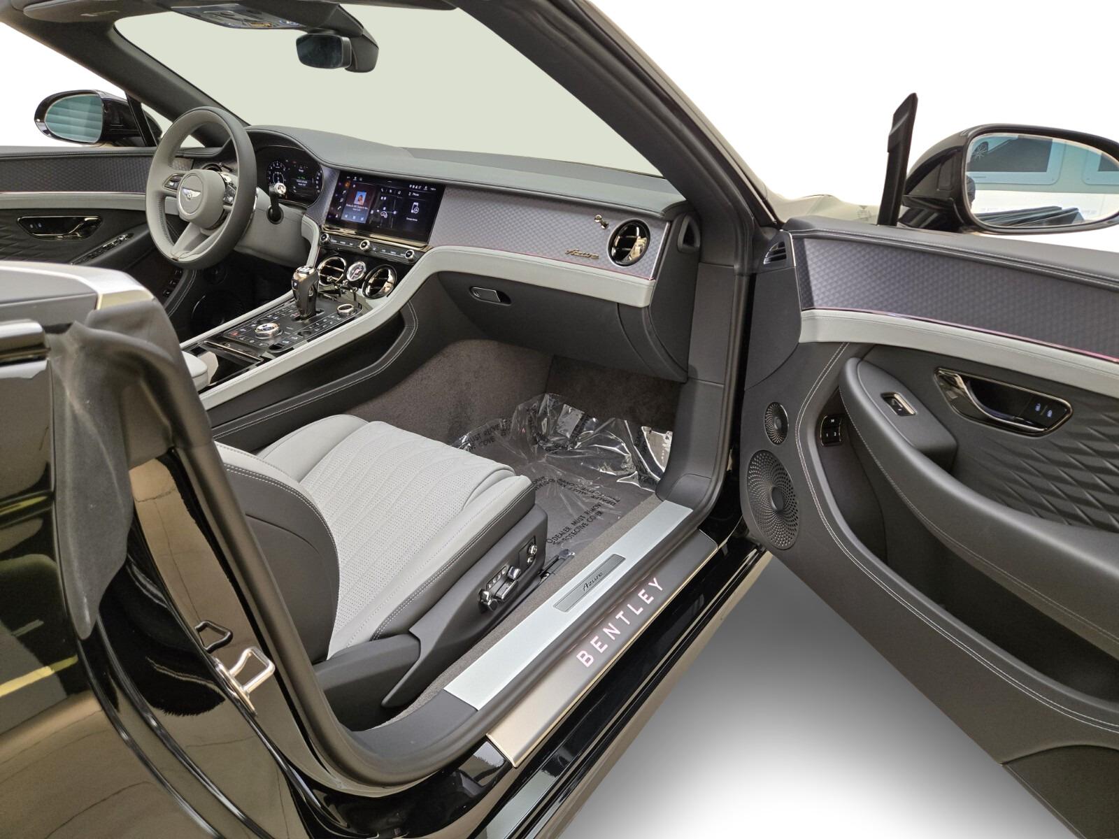 2026 Bentley Continental GTC Azure - Photo 19