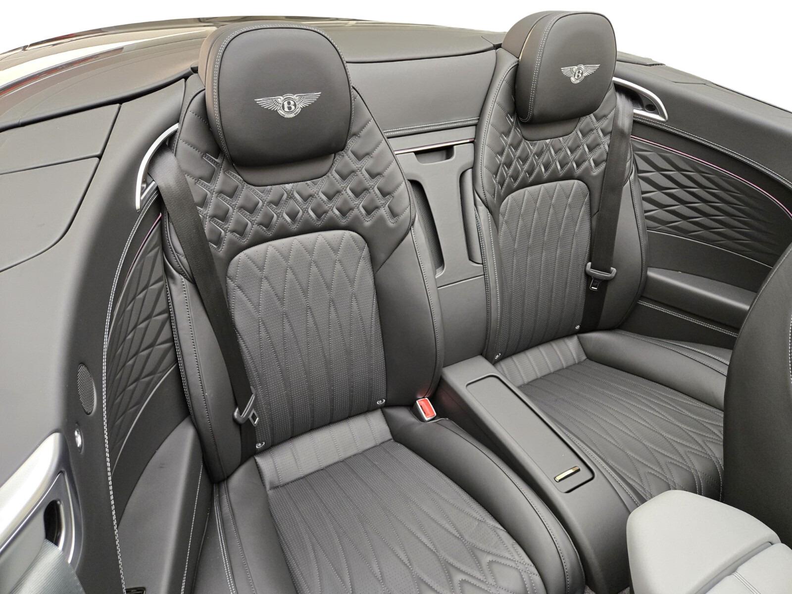 2026 Bentley Continental GTC Azure - Photo 20