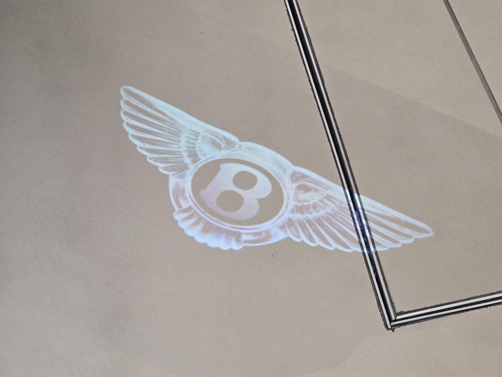 2026 Bentley Continental GTC Azure - Photo 24