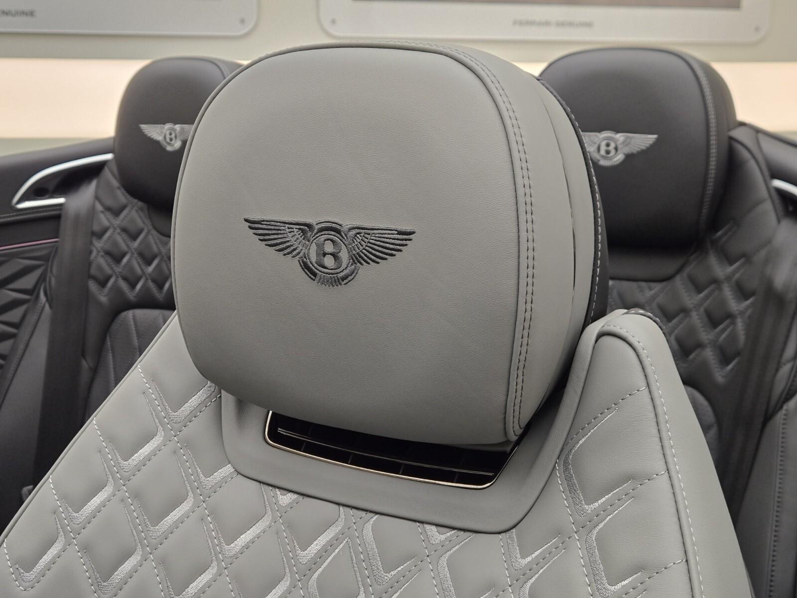 2026 Bentley Continental GTC Azure - Photo 27