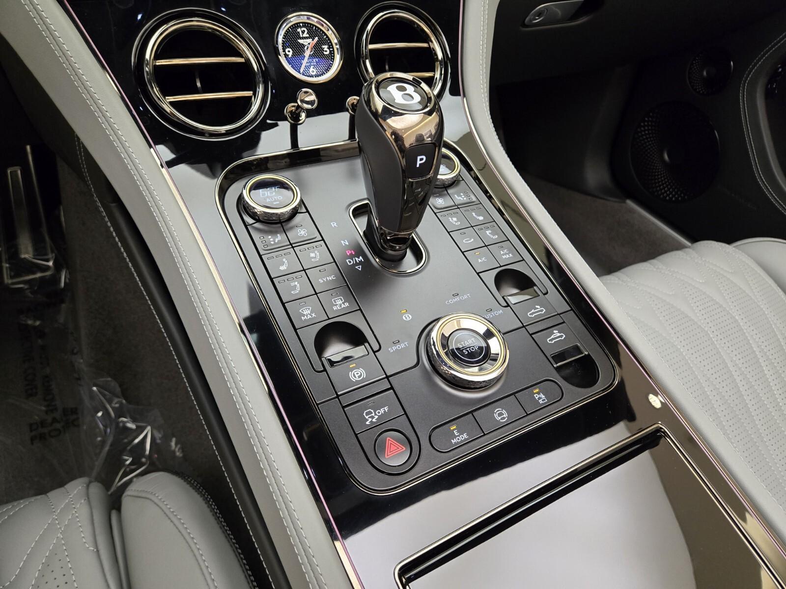 2026 Bentley Continental GTC Azure - Photo 34