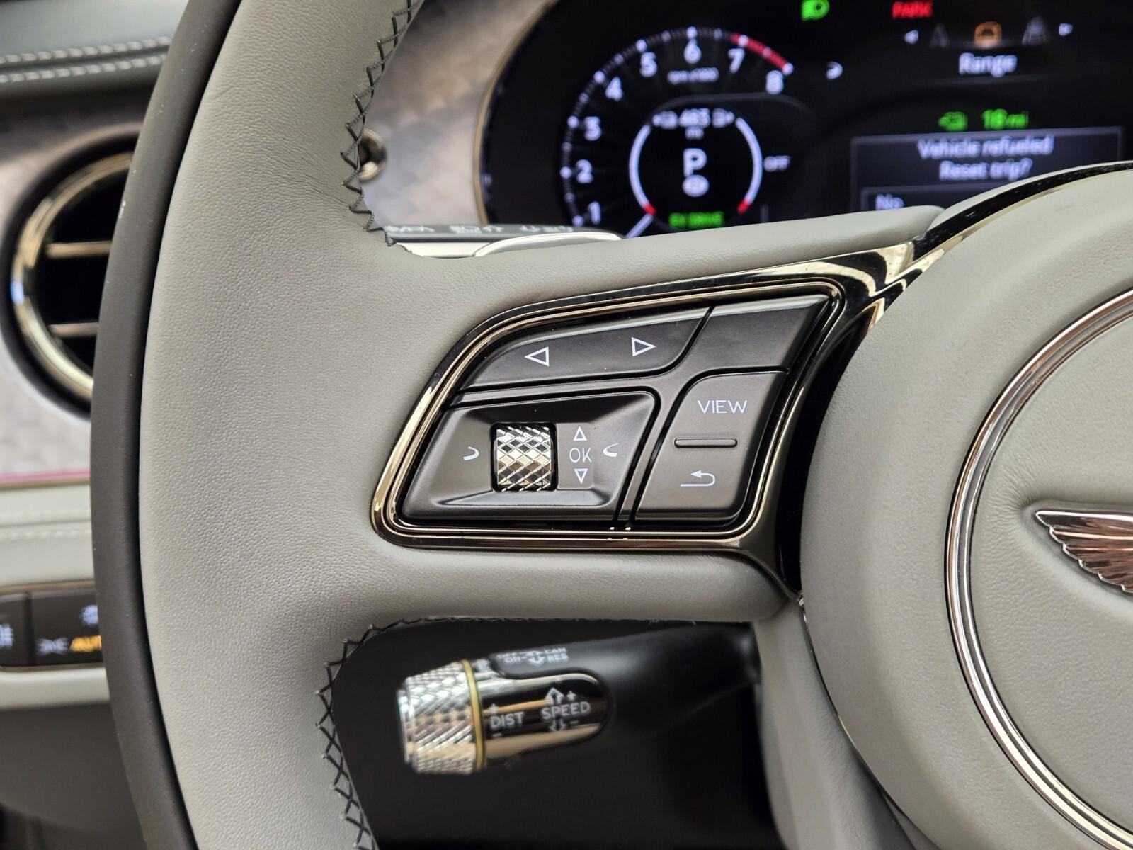 2026 Bentley Continental GTC Azure - Photo 38