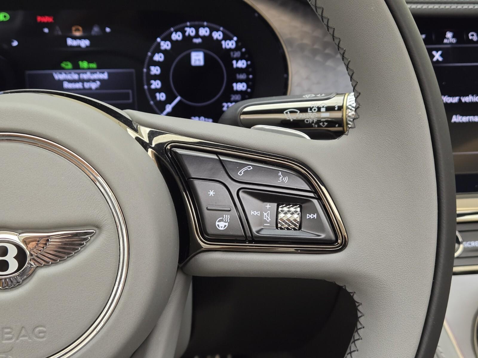 2026 Bentley Continental GTC Azure - Photo 39