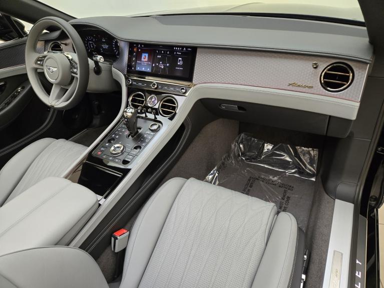2026 Bentley Continental GTC Azure - Photo 44