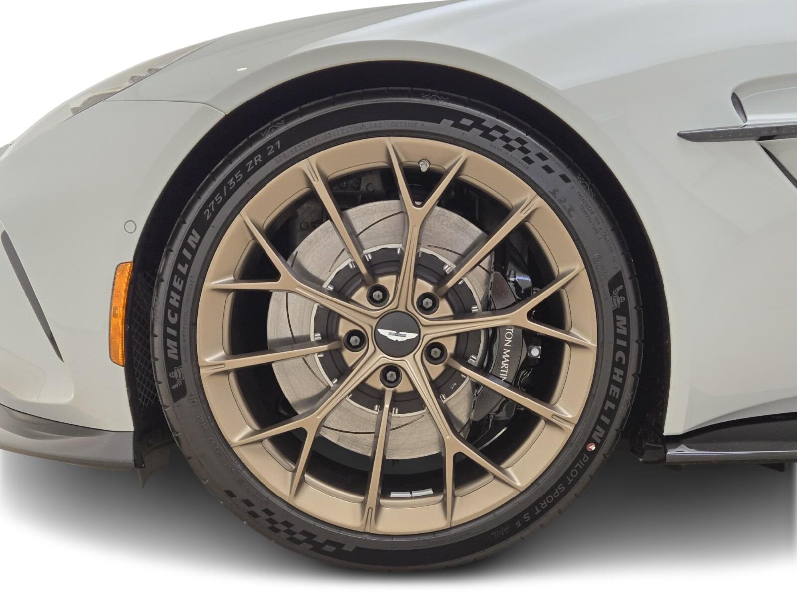 2026 Aston Martin Vantage Base - Photo 11