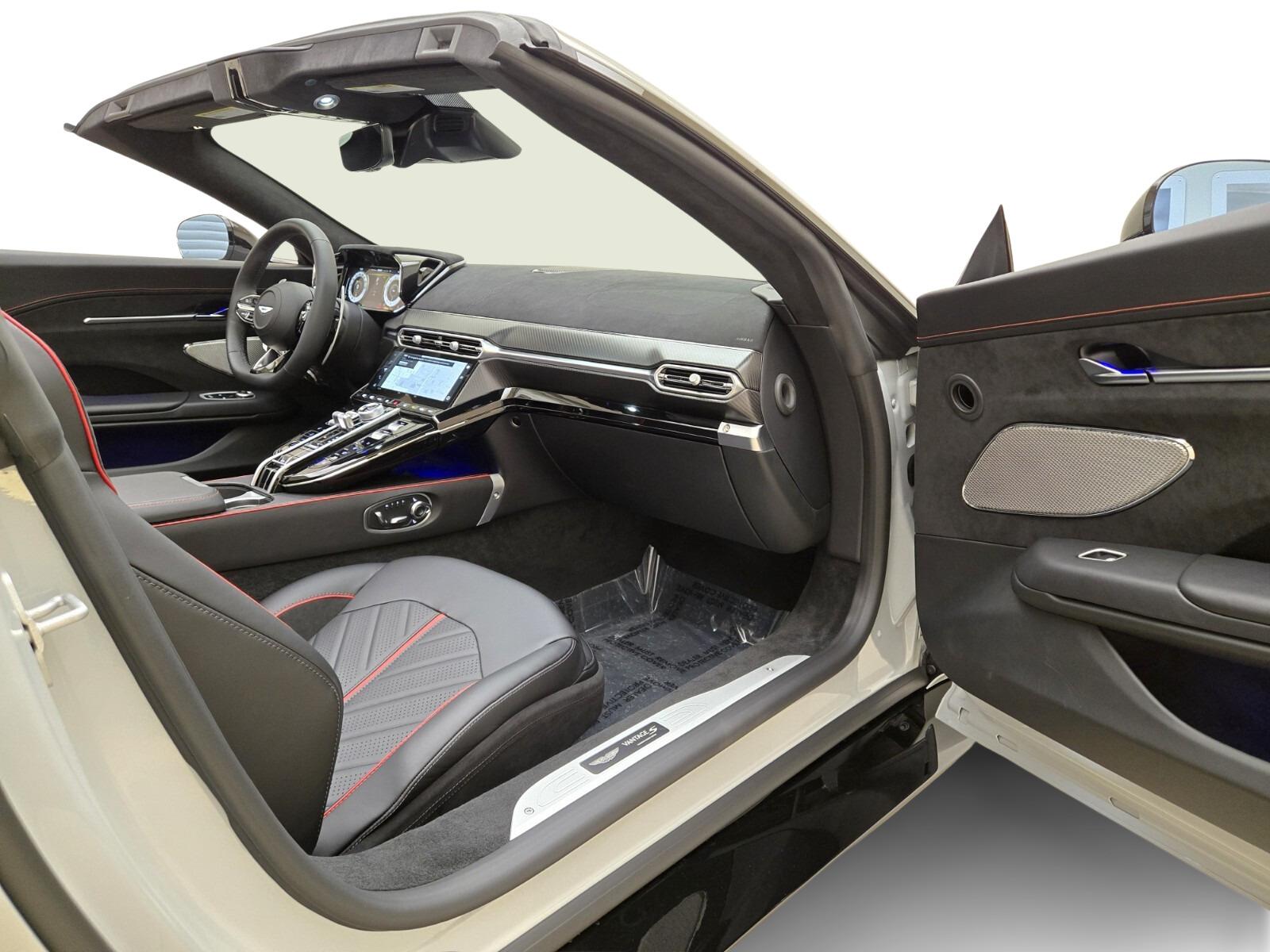 2026 Aston Martin Vantage Base - Photo 17