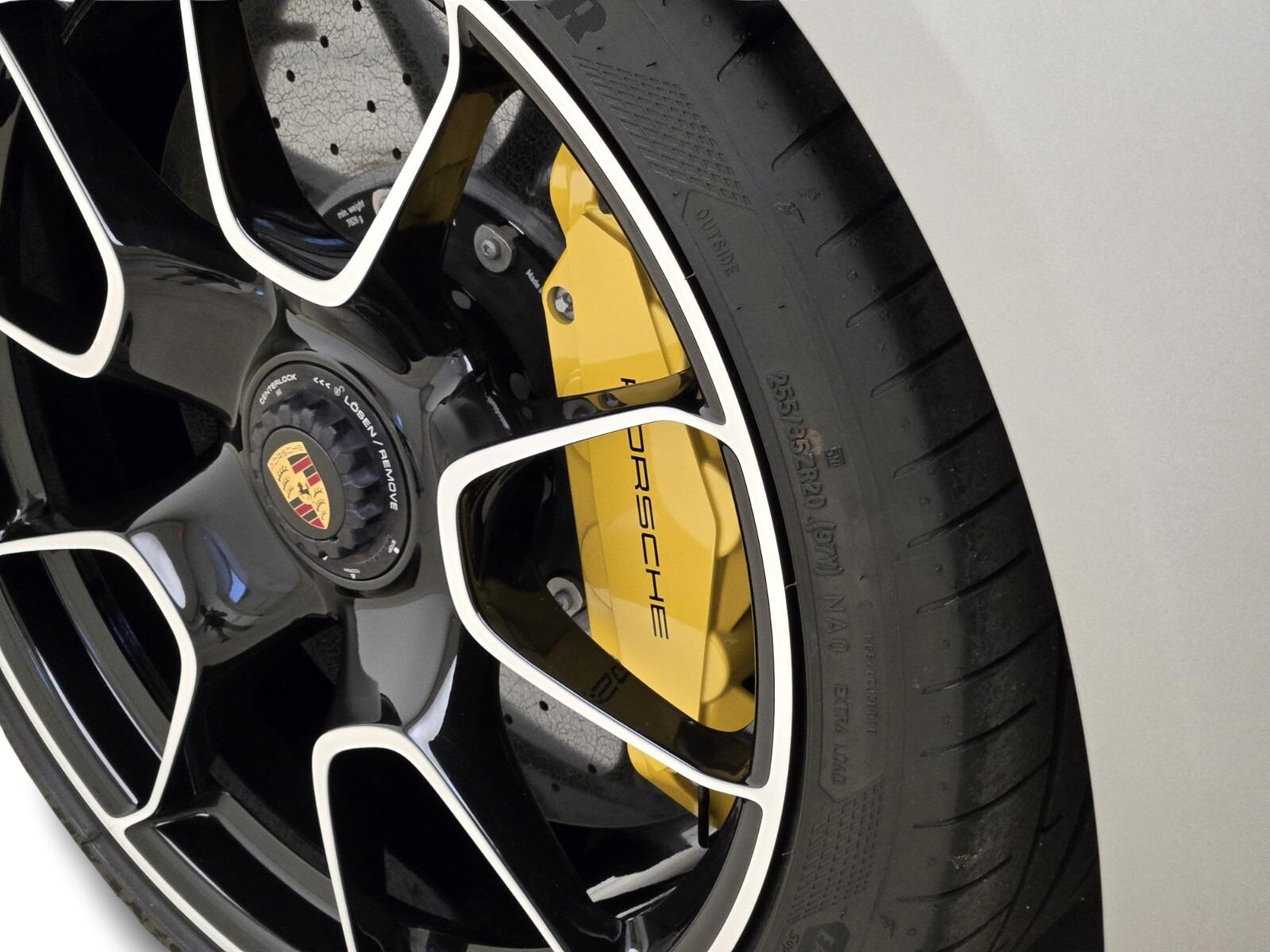2023 Porsche 911 Turbo S - Photo 14