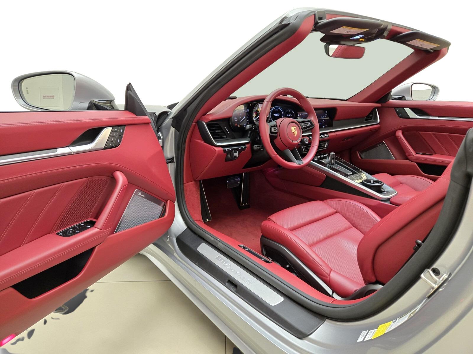 2023 Porsche 911 Turbo S - Photo 16