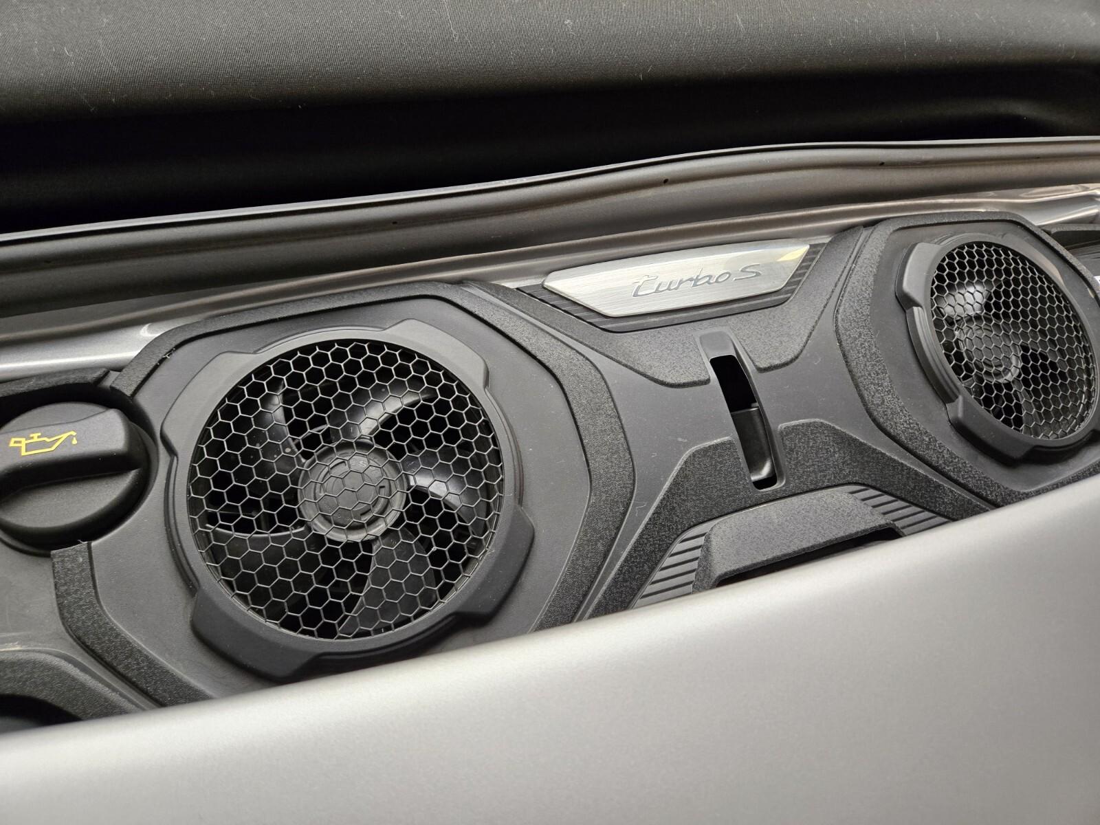 2023 Porsche 911 Turbo S - Photo 20