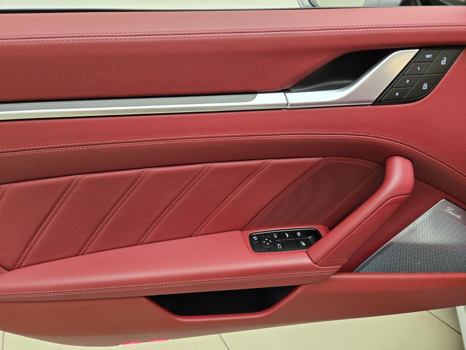 2023 Porsche 911 Turbo S - Photo 30