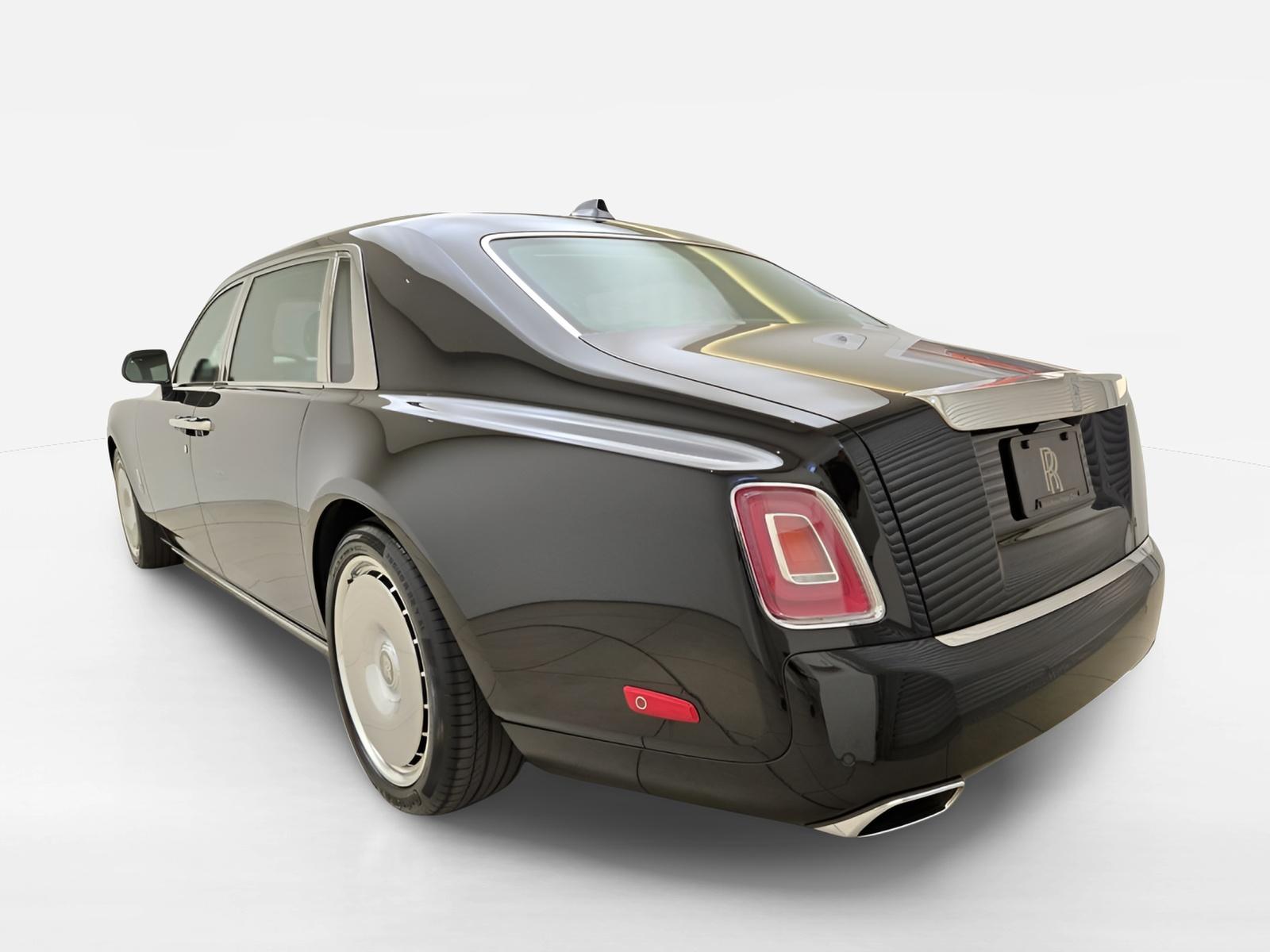 2026 Rolls-Royce Phantom Base - Photo 10