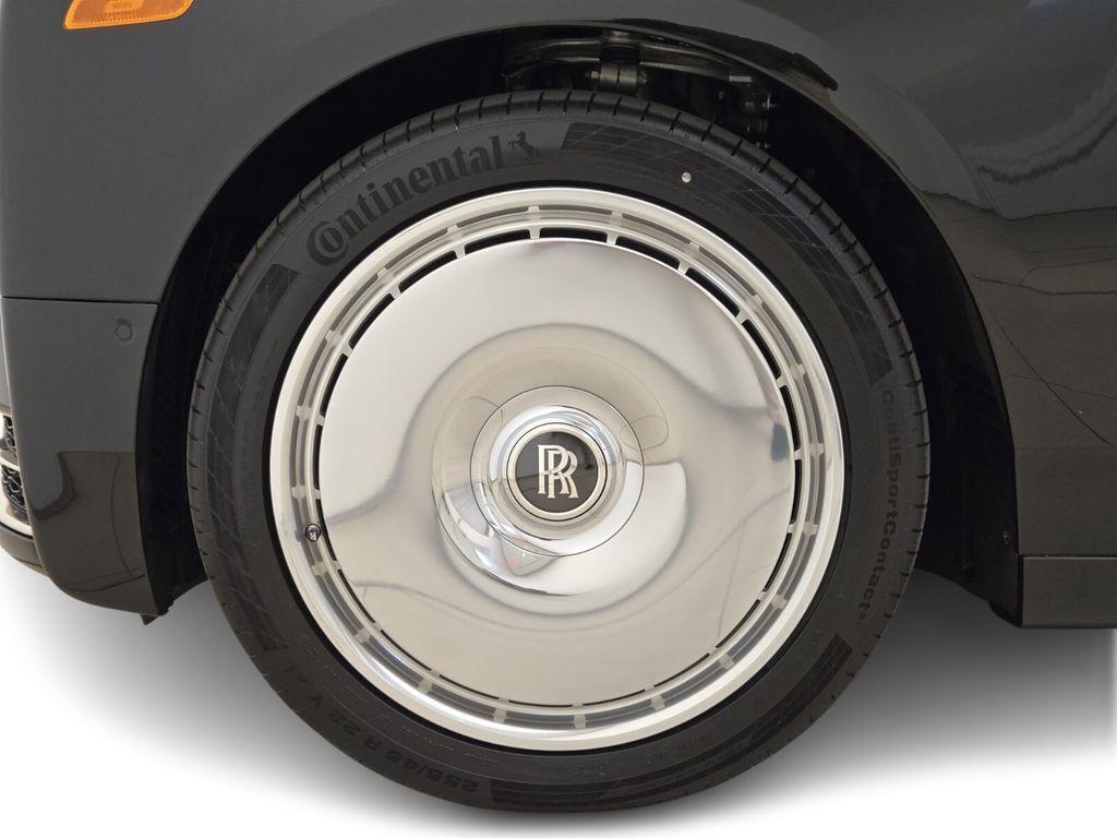 2026 Rolls-Royce Phantom Base - Photo 11