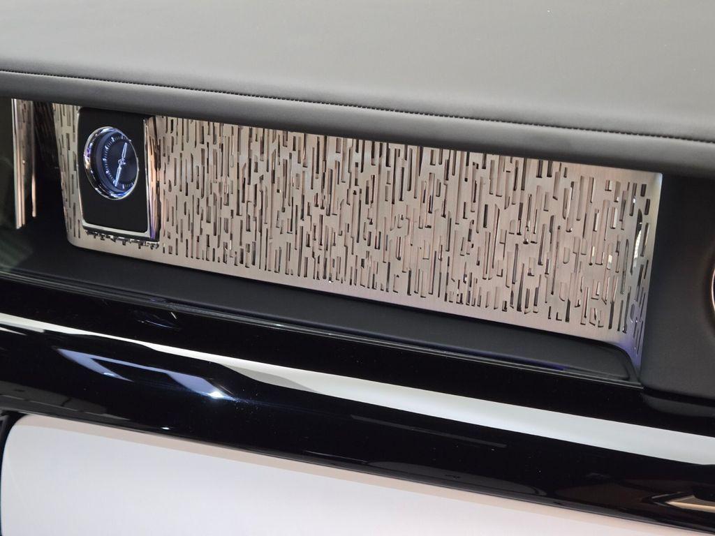 2026 Rolls-Royce Phantom Base - Photo 26