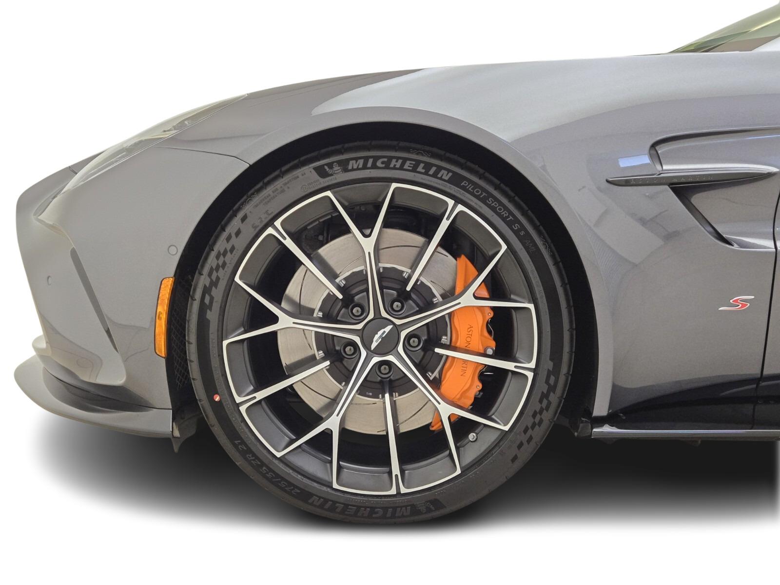 2026 Aston Martin Vantage Base - Photo 11