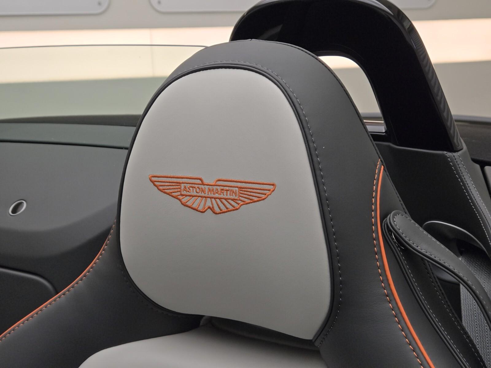 2026 Aston Martin Vantage Base - Photo 26