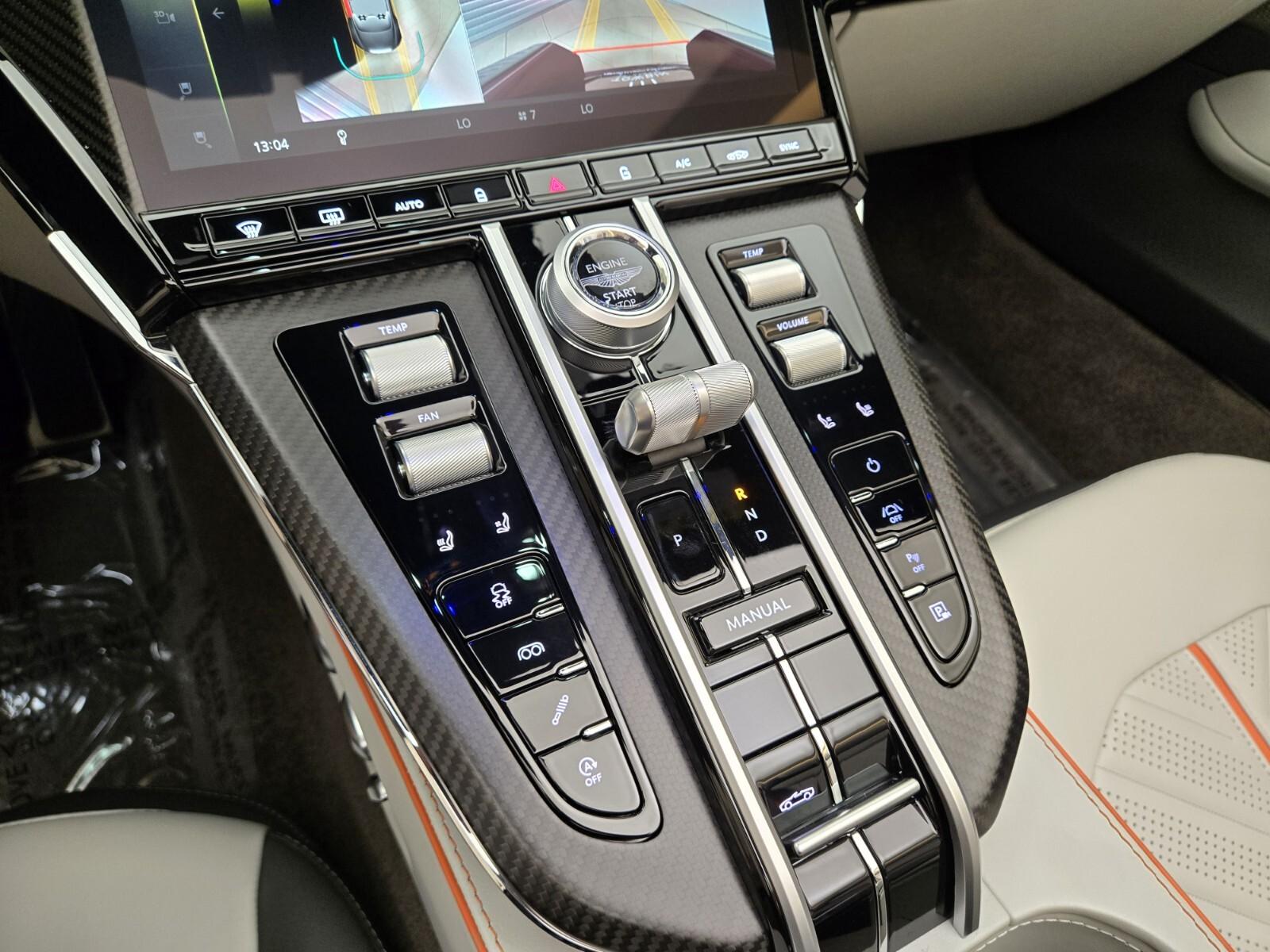 2026 Aston Martin Vantage Base - Photo 33