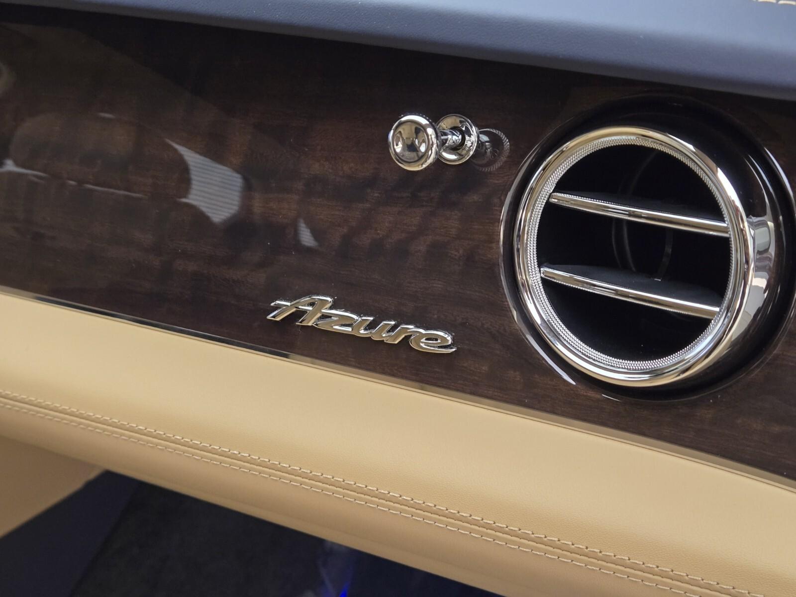 2026 Bentley Bentayga - Photo 26