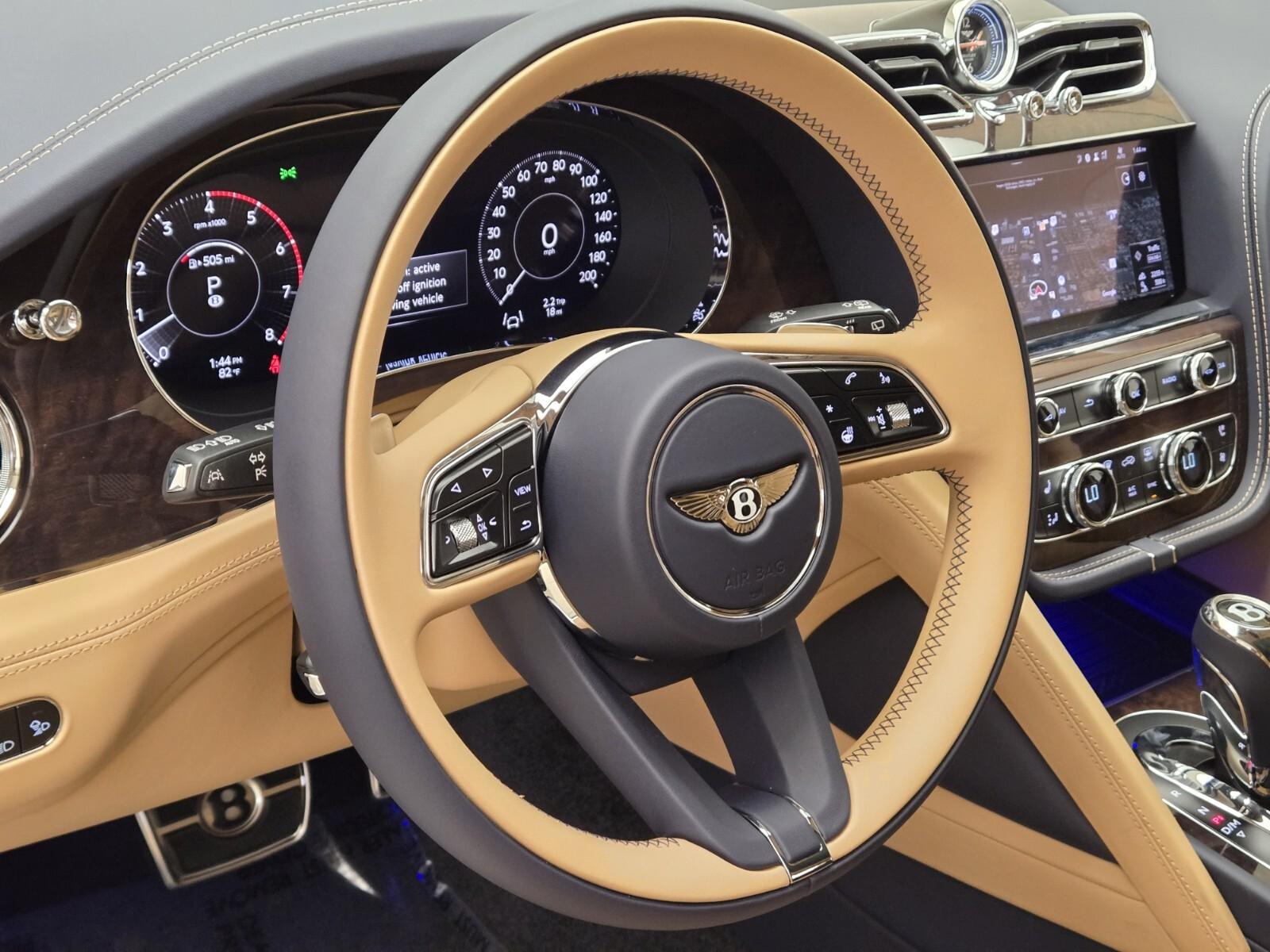 2026 Bentley Bentayga - Photo 35