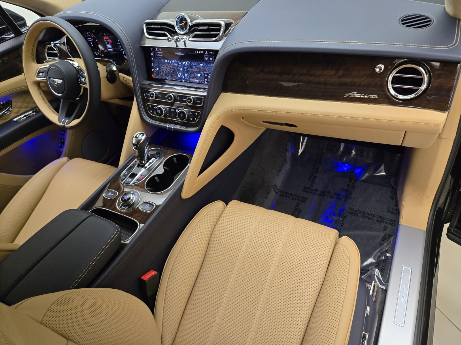 2026 Bentley Bentayga - Photo 4