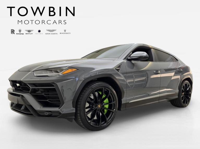 2022 Lamborghini Urus Base
