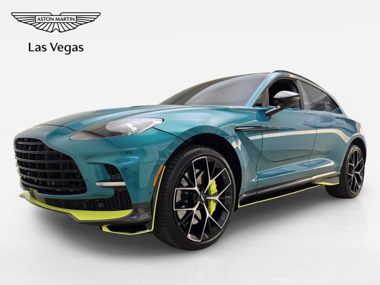 2025 Aston Martin DBX