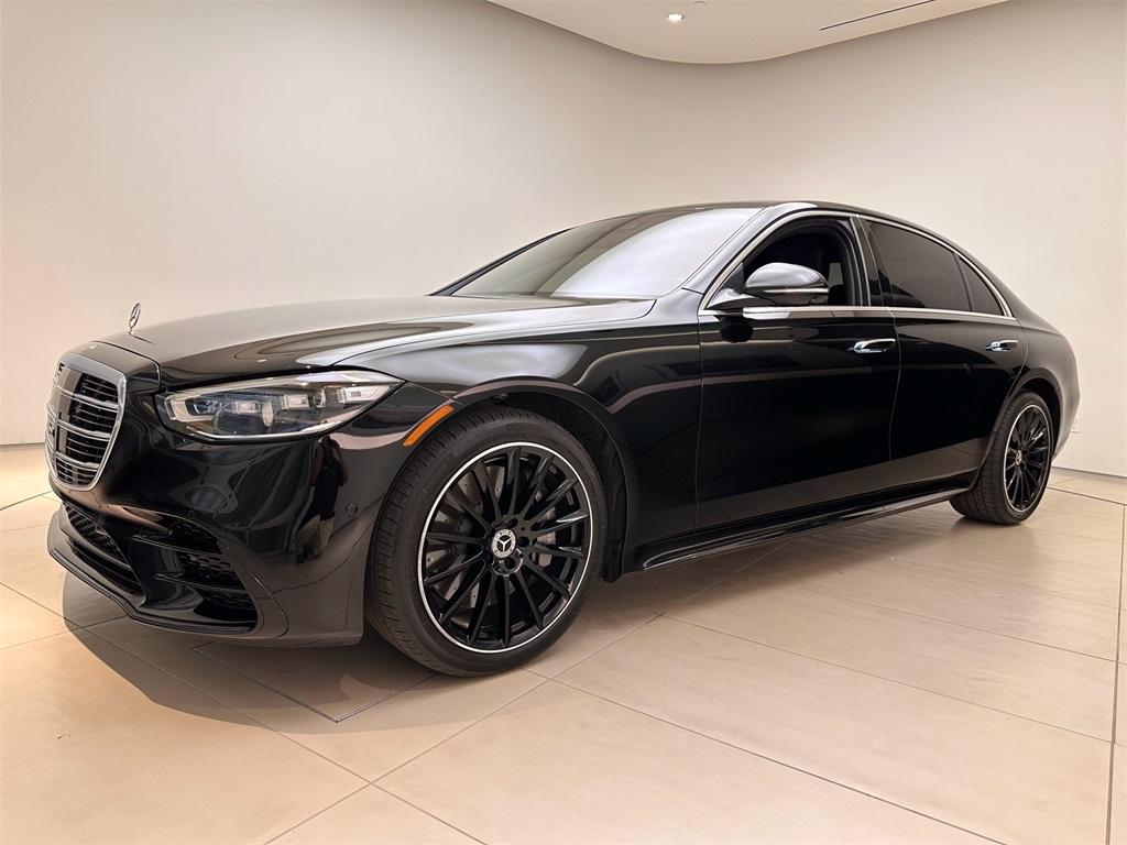 Used-2022-Mercedes-Benz-S-