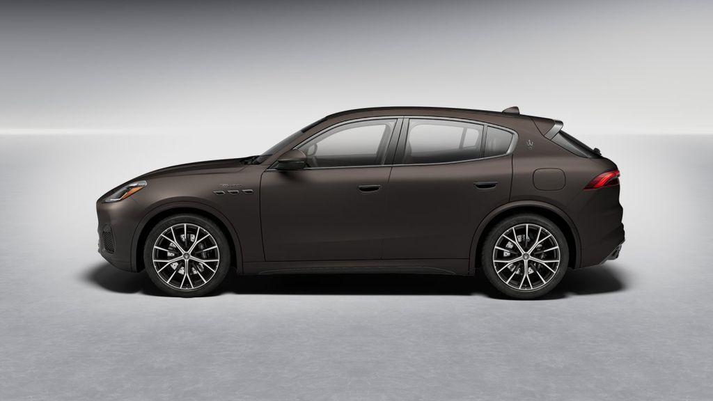 2026 Maserati Grecale Modena V6's photo