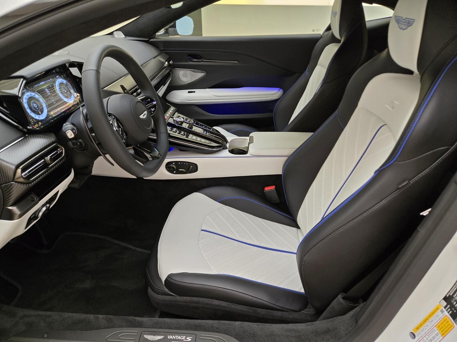 2026 Aston Martin Vantage Base - Photo 14