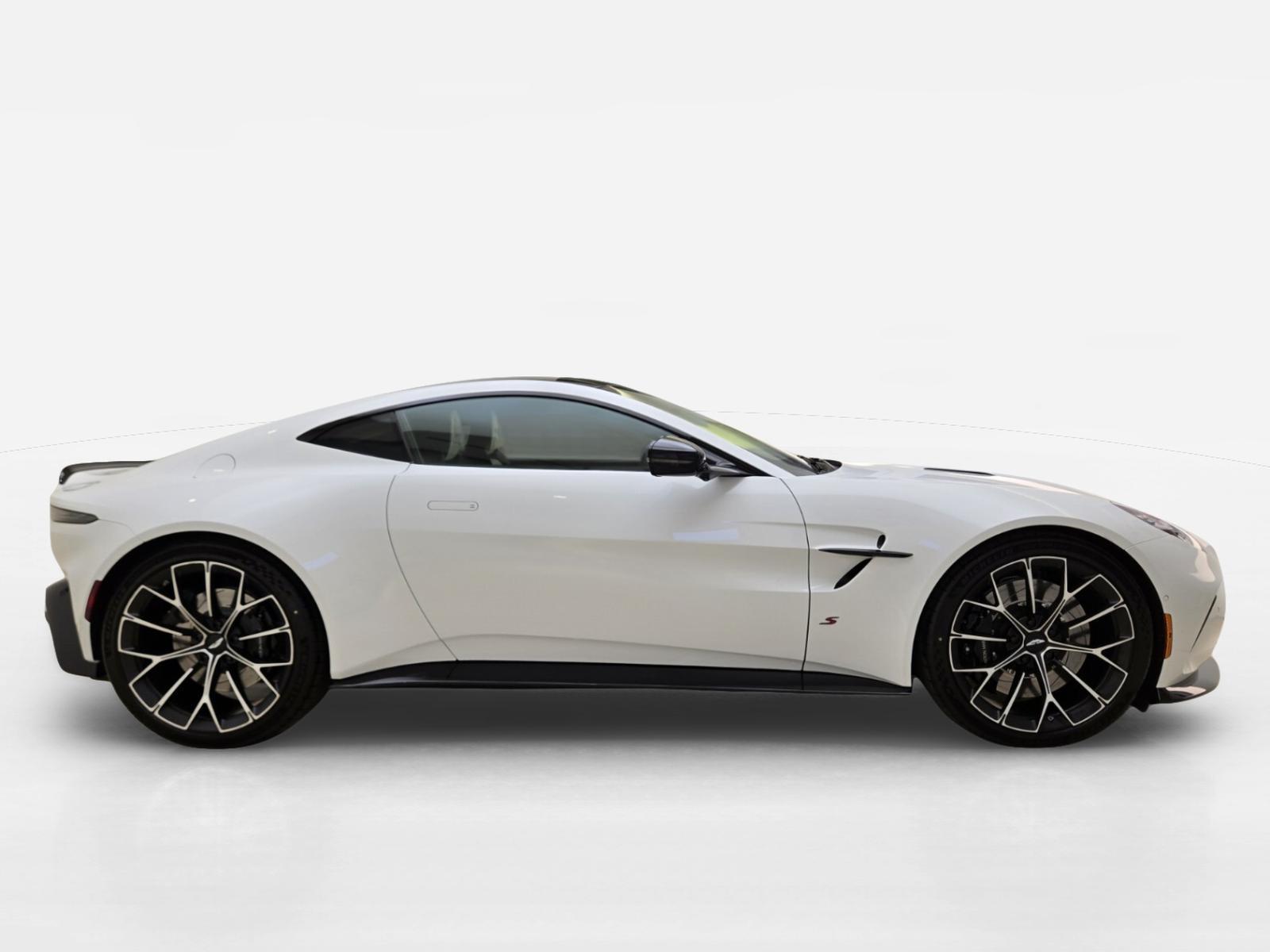 2026 Aston Martin Vantage Base - Photo 6