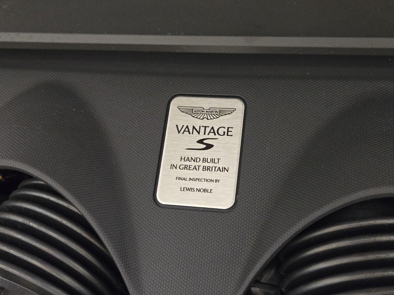2026 Aston Martin Vantage Base - Photo 23