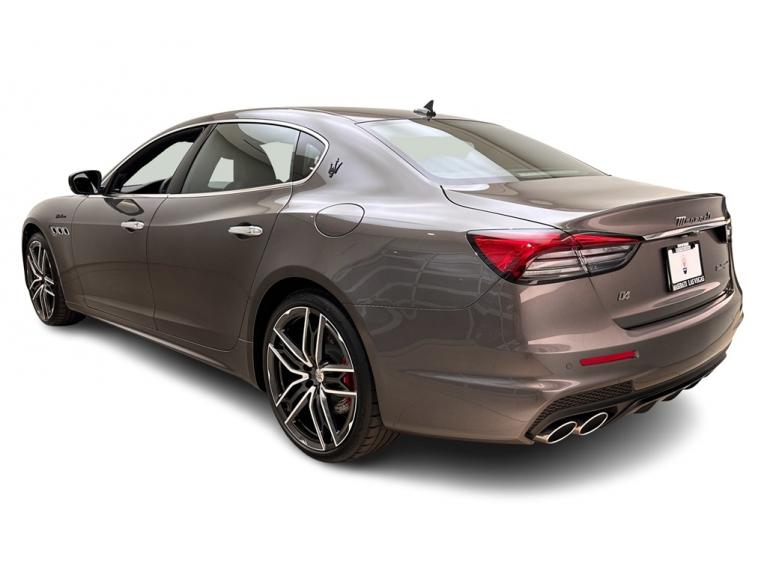 みりあん☺︎21 New 2024 Maserati Quattroporte Modena For Sale (Sold
