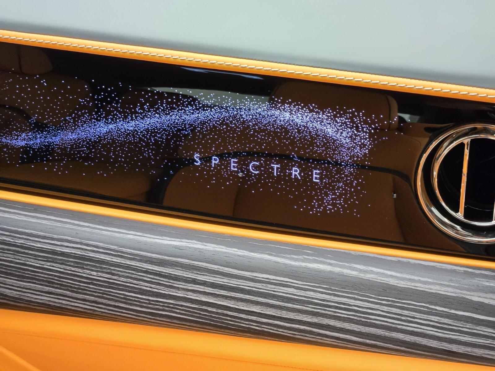2025 Rolls-Royce Spectre Base - Photo 24