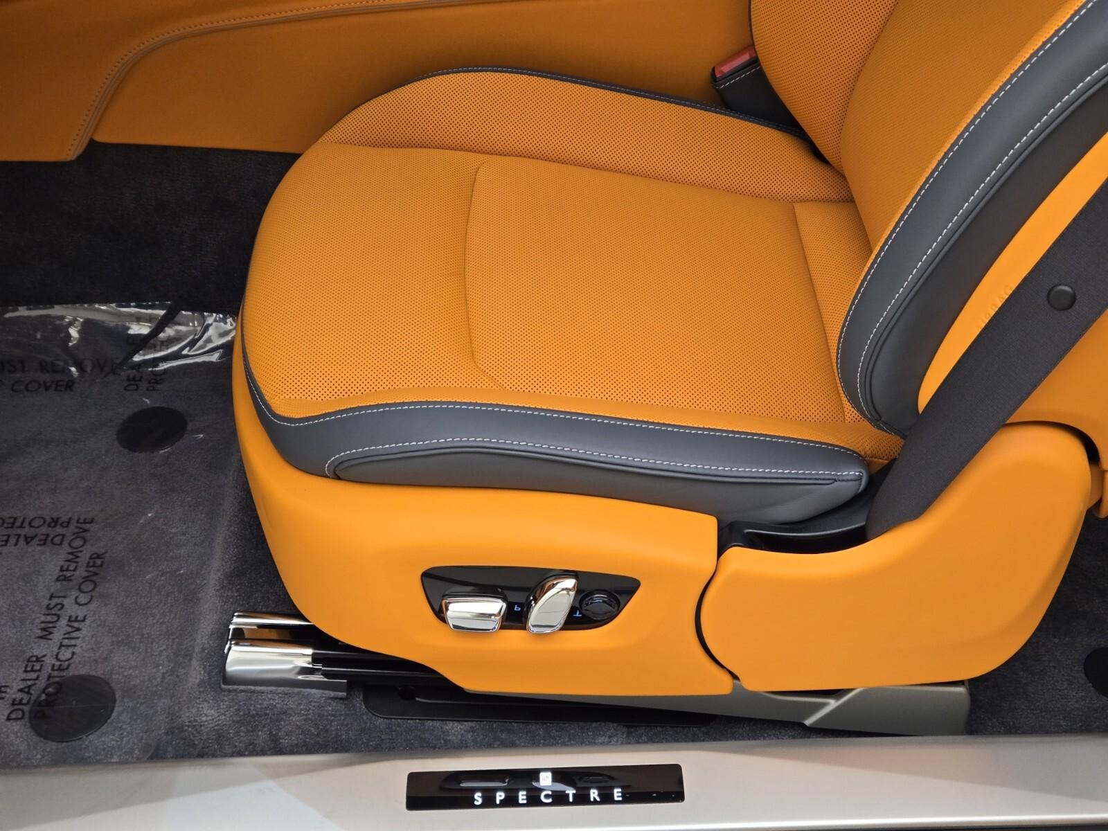 2025 Rolls-Royce Spectre Base - Photo 30