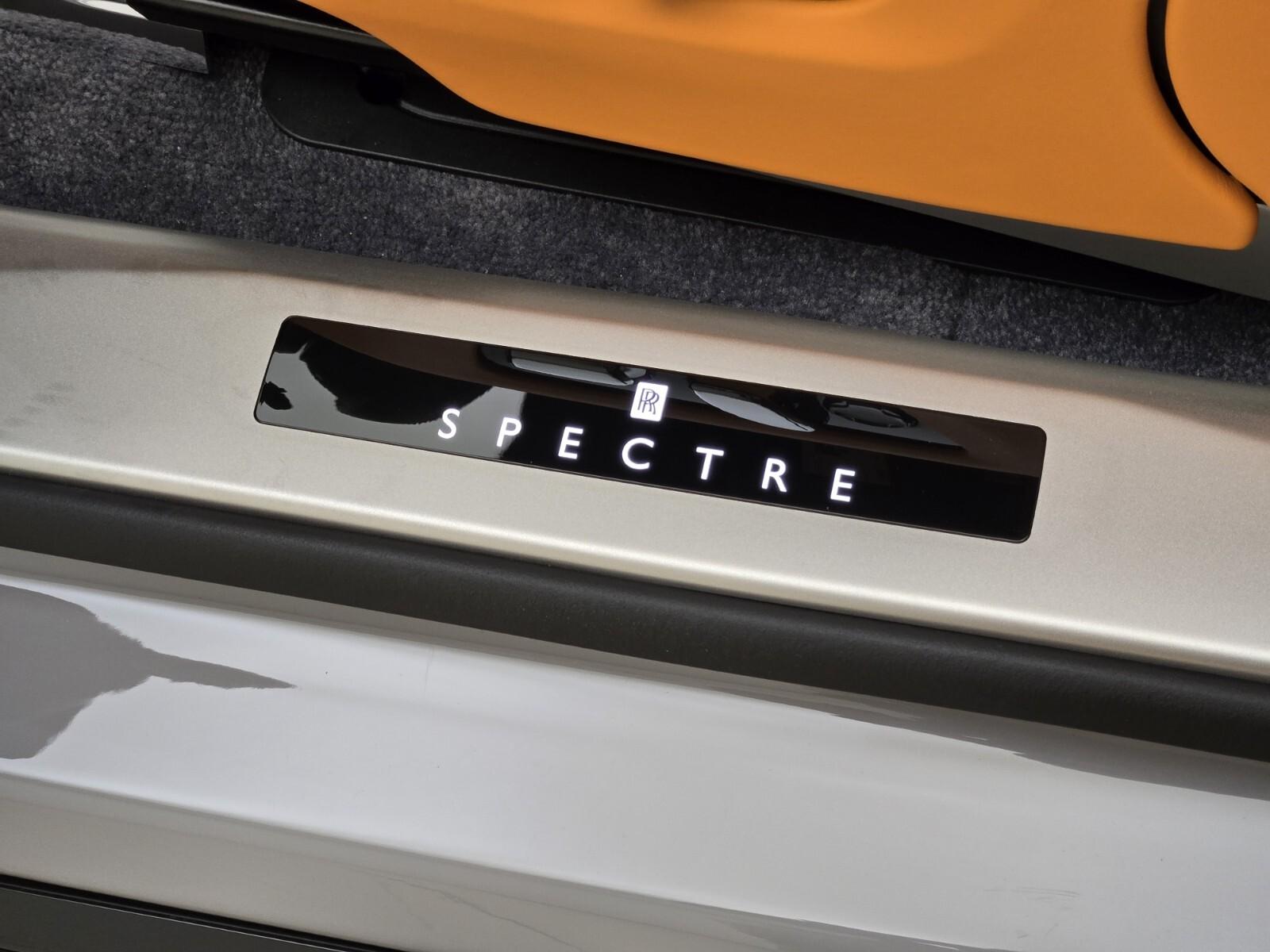 2025 Rolls-Royce Spectre Base - Photo 31