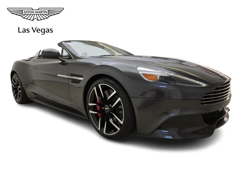 2015 Aston Martin Vanquish Base's photo
